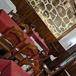 Posada Del Rastro 2*