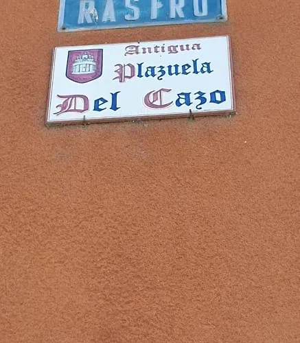 Posada Del Rastro 2*